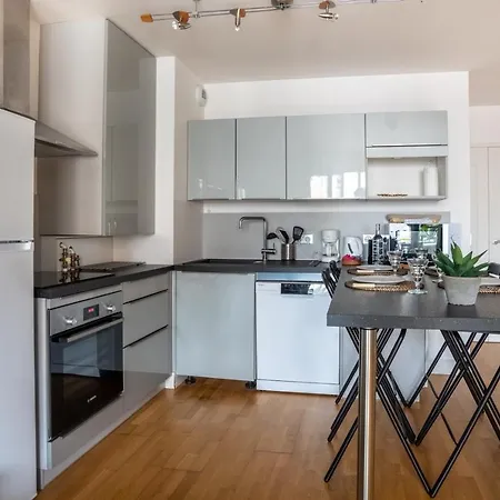 Le Regatta * Αρασόν