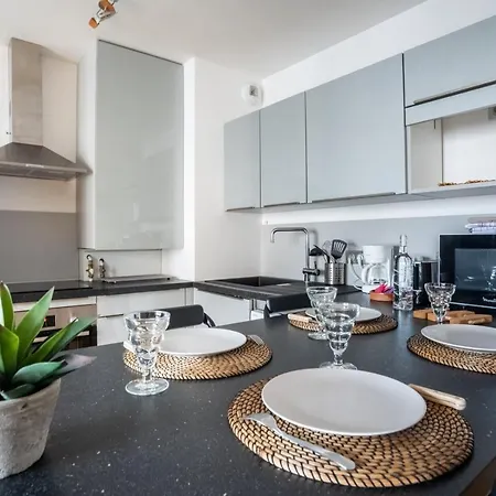 Le Regatta * Αρασόν